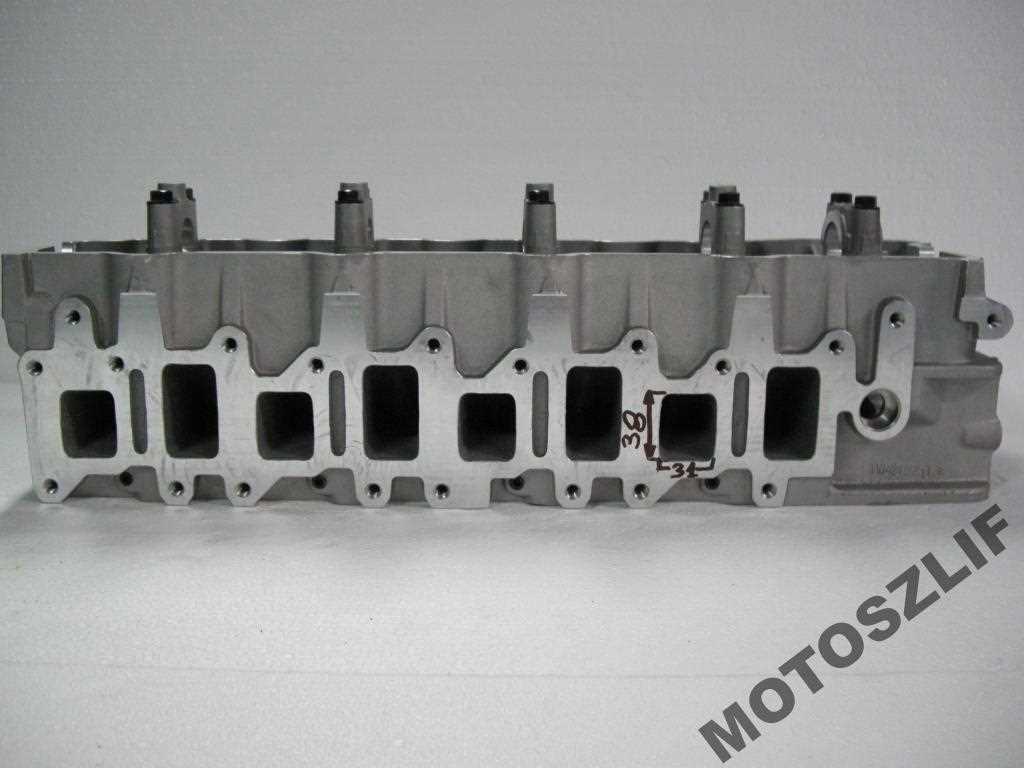 NOWA GŁOWICA MITSUBISHI 2.8 D PAJERO CANTER 4M40