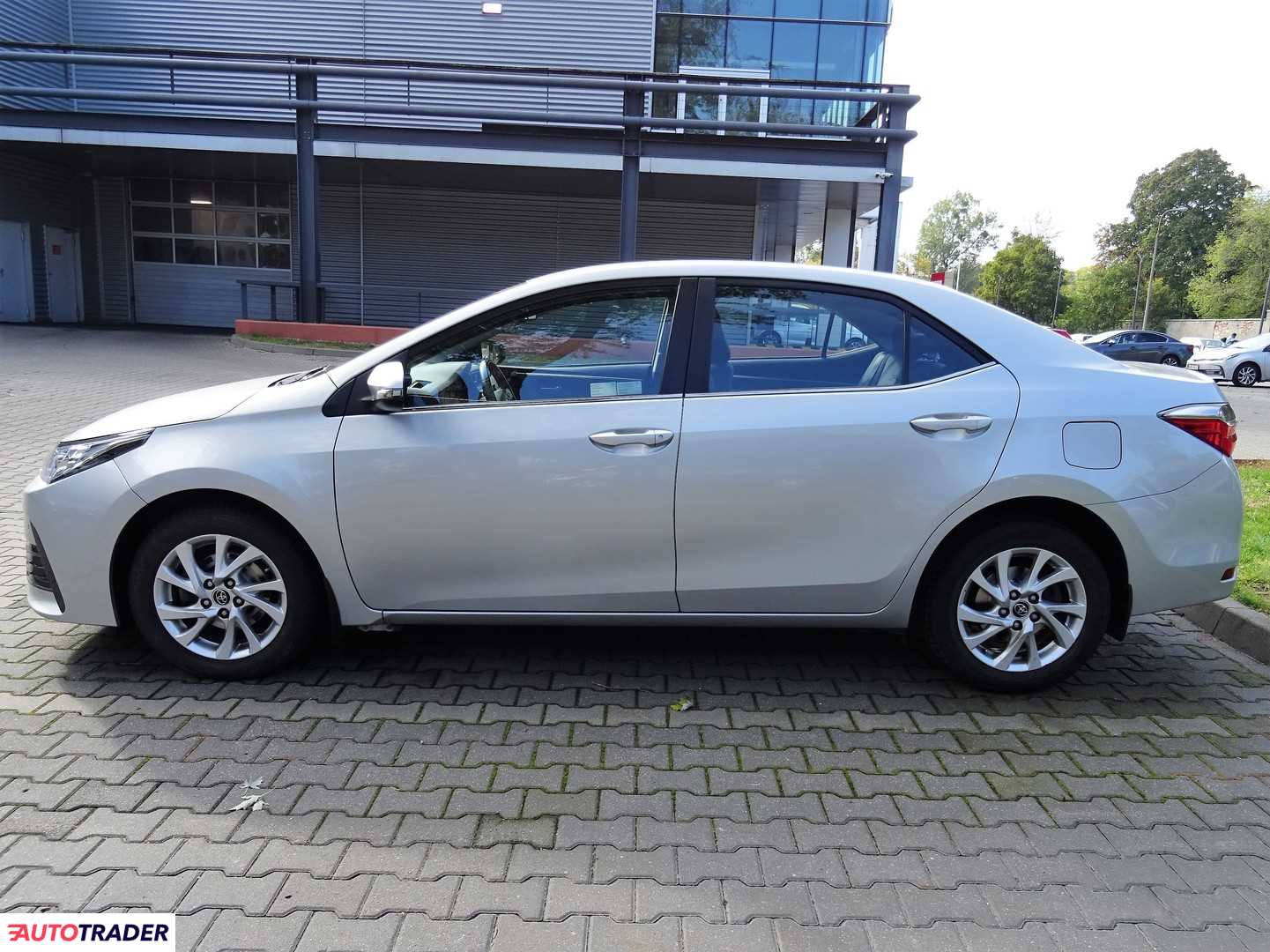 Toyota Corolla 1.6 Comfort + Tech 2018r. Toyota Corolla 1.6 Comfort + Tech 2018r.