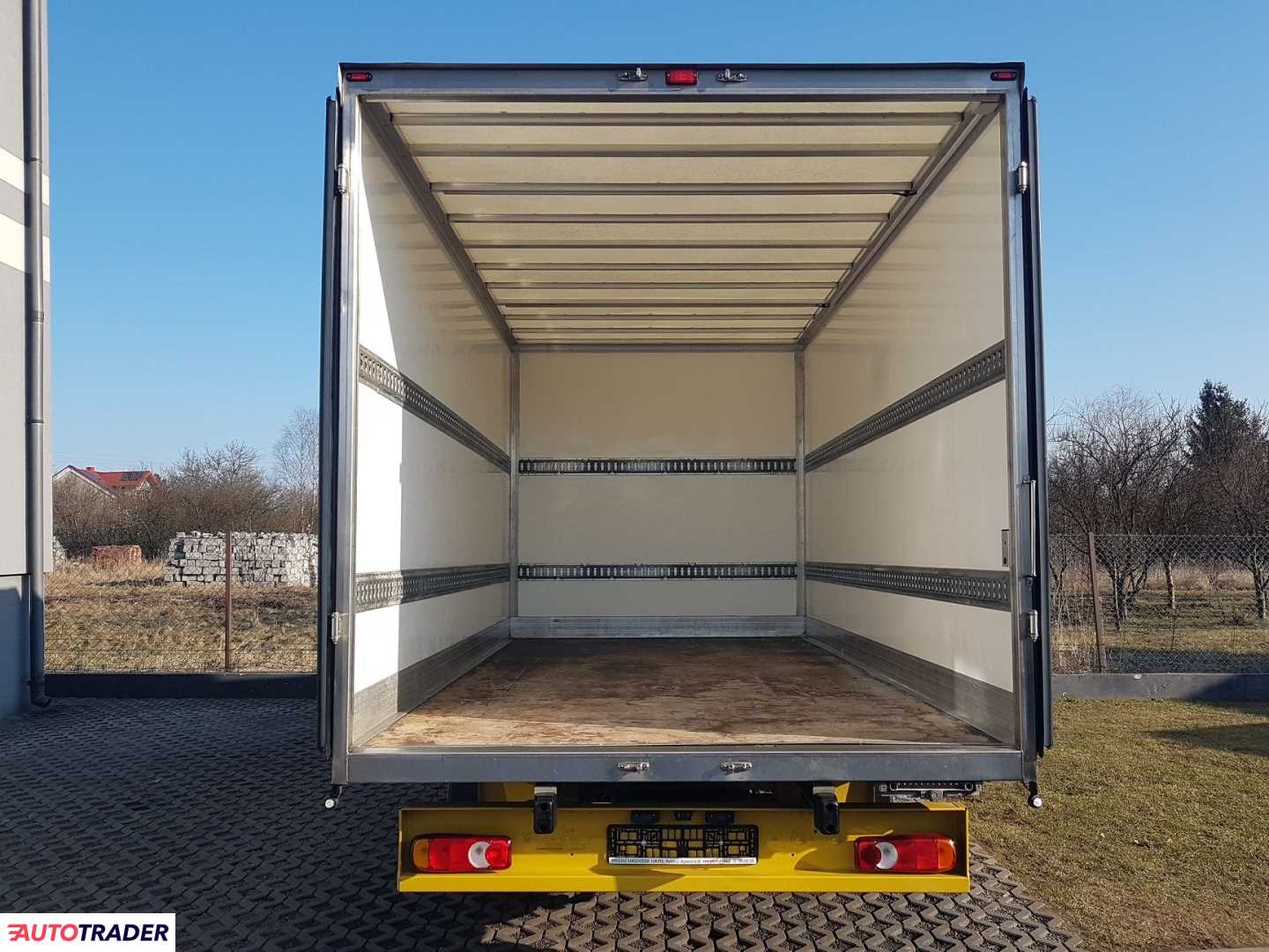 Renault Master KONTENER 8EP 4,22x2,23x2,22 AC 2.3 2018r. Renault Master KONTENER 8EP 4,22x2,23x2,22 AC 2.3 2018r.