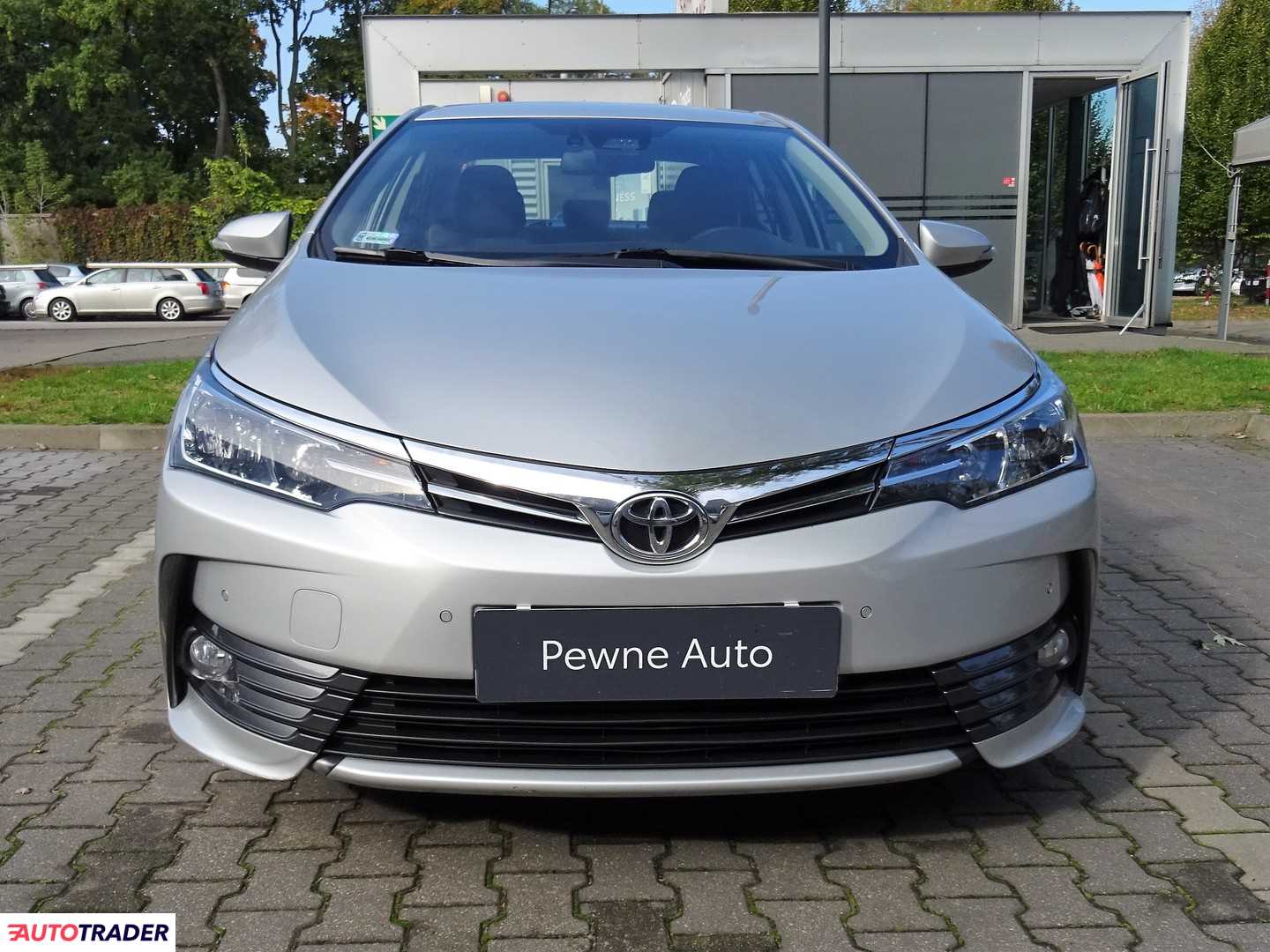 Toyota Corolla 1.6 Comfort + Tech 2018r. Toyota Corolla 1.6 Comfort + Tech 2018r.
