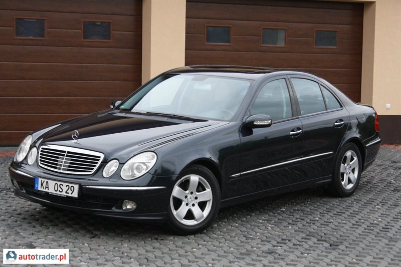 Mercedes Eklasa E 320 3.2 2004 r. 3.2 204 KM 2004r