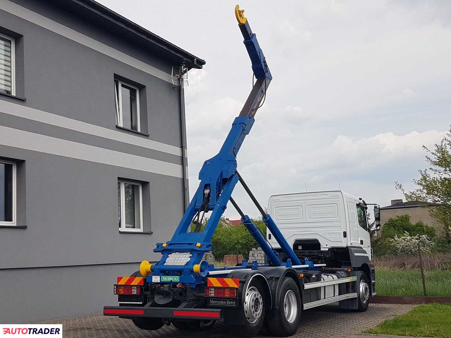 Mercedes AXOR ACTROS 2540 HAKOWIEC 3 OSIE 6x2 KLIMA 11967 2013r. Mercedes AXOR ACTROS 2540 HAKOWIEC 3 OSIE 6x2 KLIMA 11967 2013r.