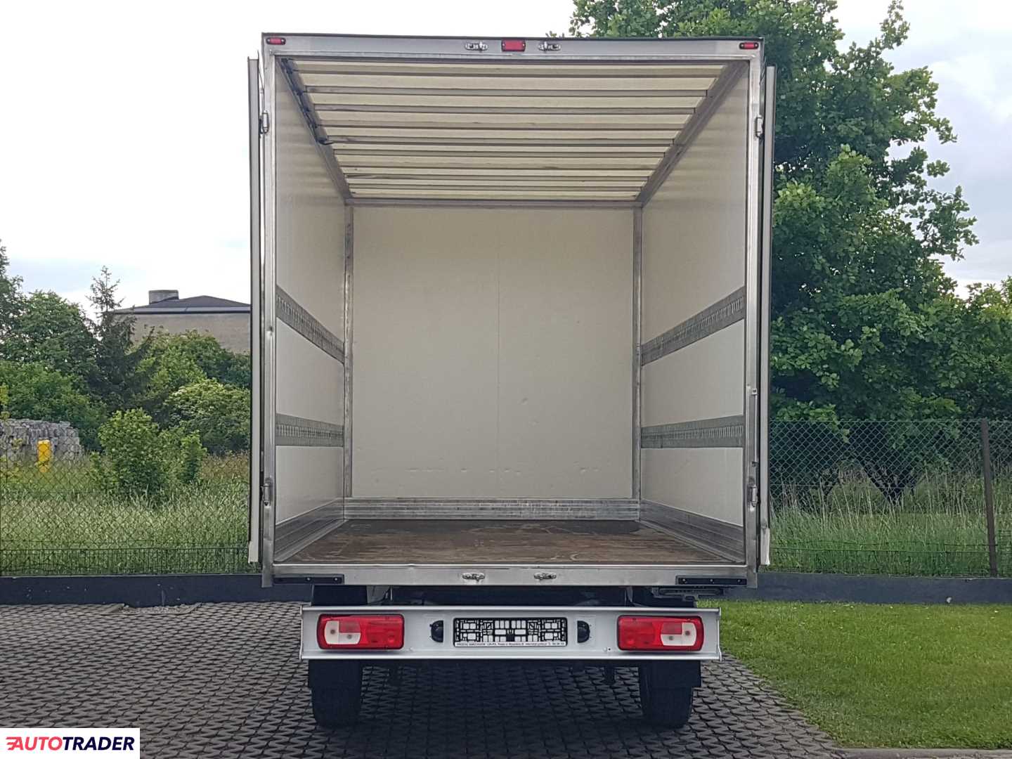 Volkswagen Crafter MAN TGE 8 EP KONTENER KLIMA 2,0 2.0 2019r. Volkswagen Crafter MAN TGE 8 EP KONTENER KLIMA 2,0 2.0 2019r.