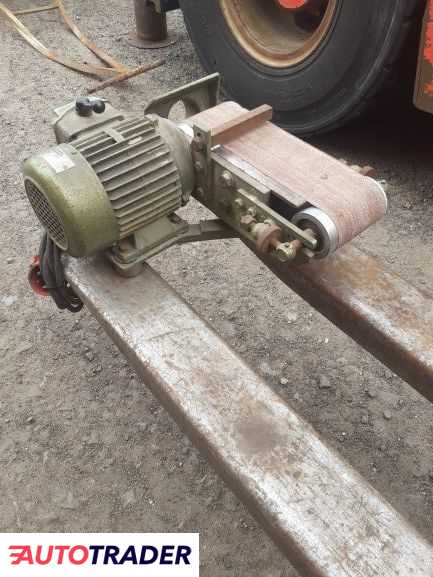Szlifierka tasmowa 350 mm BAUKNECHT 0.55 kW Mocna 1900r. Szlifierka tasmowa 350 mm BAUKNECHT 0.55 kW Mocna 1900r.