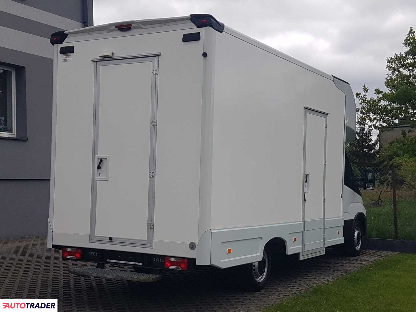 Iveco Daily KONTENER KAMPER SKLEP BAR KLIMA 2.3 2020r. Iveco Daily KONTENER KAMPER SKLEP BAR KLIMA 2.3 2020r.