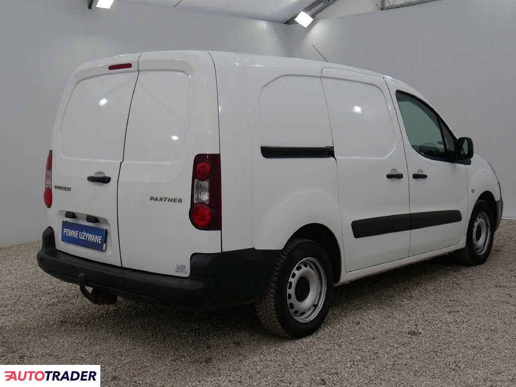 Peugeot Partner Partner 1.6 BlueHDi L2 Active Sa 2017r. Peugeot Partner Partner 1.6 BlueHDi L2 Active Sa 2017r.
