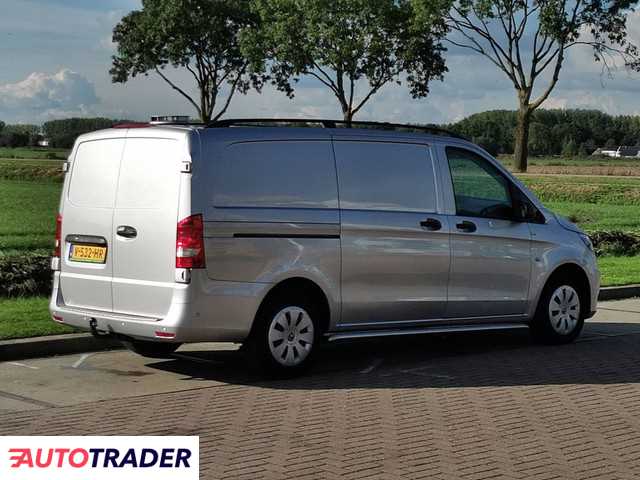 MERCEDES-BENZ Vito 2017r.