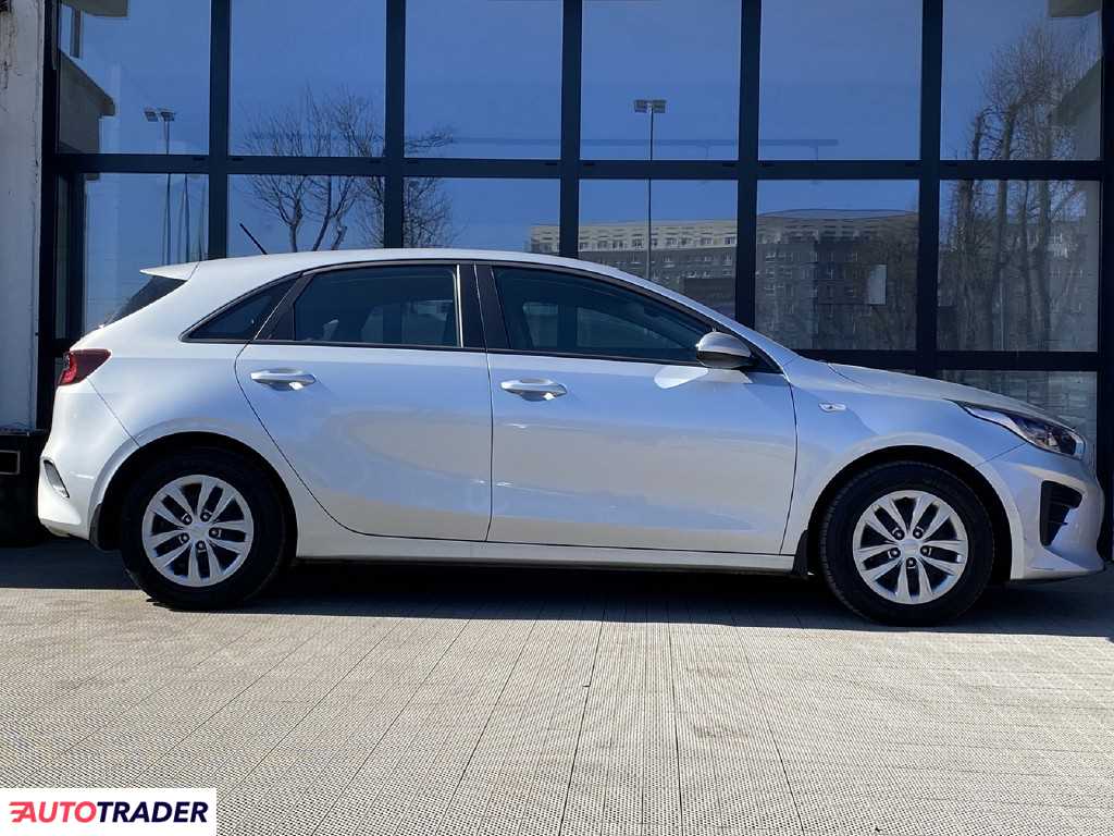 Kia Ceed II (2012-) 1.6 CRDi SCR S!! Z polskiego sa 2019r. Kia Ceed II (2012-) 1.6 CRDi SCR S!! Z polskiego sa 2019r.
