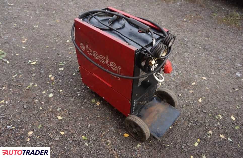 Spawarka Mig BESTER MP 1800 1900r. Spawarka Mig BESTER MP 1800 1900r.