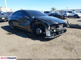 Hyundai Elantra - zobacz ofertę