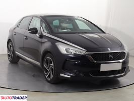 DS DS5 - zobacz ofertę