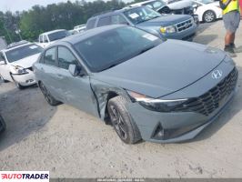 Hyundai Elantra - zobacz ofertę