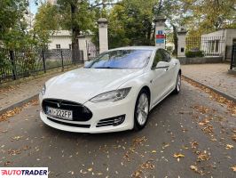 Tesla S - zobacz ofertę