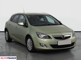 Opel Astra - zobacz ofertę