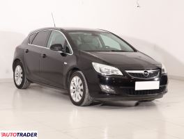 Opel Astra - zobacz ofertę