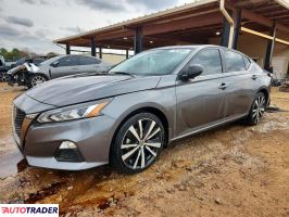 Nissan Altima - zobacz ofertę