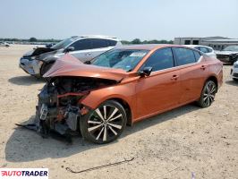 Nissan Altima - zobacz ofertę