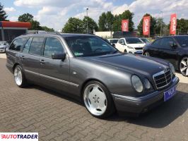 Mercedes E-klasa - zobacz ofertę