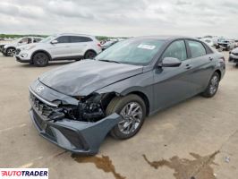 Hyundai Elantra - zobacz ofertę