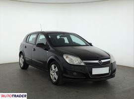 Opel Astra - zobacz ofertę
