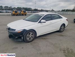 Hyundai Elantra - zobacz ofertę