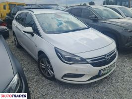 Opel Astra - zobacz ofertę