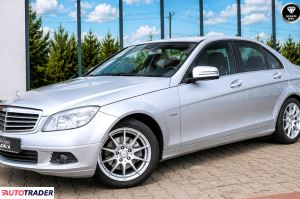 Mercedes C-klasa - zobacz ofertę