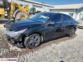 Hyundai Elantra - zobacz ofertę