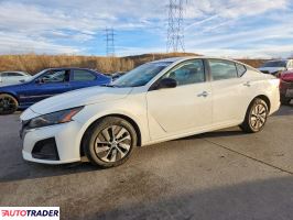 Nissan Altima - zobacz ofertę