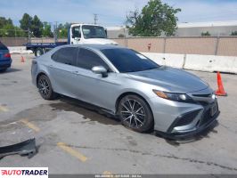 Toyota Camry - zobacz ofertę