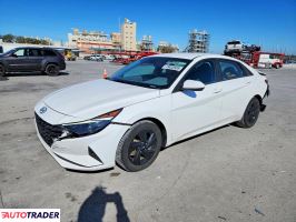 Hyundai Elantra - zobacz ofertę