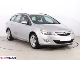 Opel Astra - zobacz ofertę