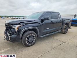 Toyota Tundra - zobacz ofertę