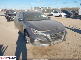 Nissan Altima - zobacz ofertę