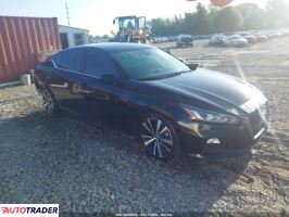Nissan Altima - zobacz ofertę