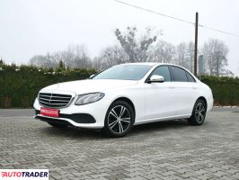 Mercedes E-klasa - zobacz ofertę