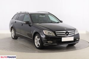 Mercedes C-klasa - zobacz ofertę