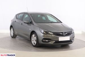 Opel Astra - zobacz ofertę