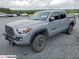 Toyota Tacoma - zobacz ofertę