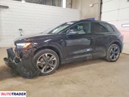 Audi Q4 - zobacz ofertę