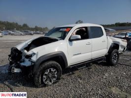 Toyota Tacoma - zobacz ofertę