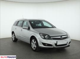 Opel Astra - zobacz ofertę