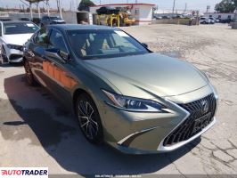 Lexus ES - zobacz ofertę