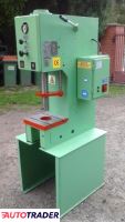 Prasa hydrauliczna wysięgowa PYE -3.15 Tony stół 280x280 mm Stołowa - zobacz ofertę
