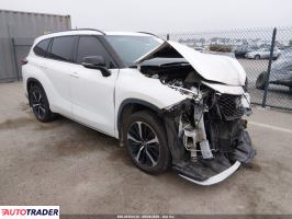 Toyota Highlander - zobacz ofertę