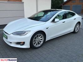 Tesla Model S - zobacz ofertę