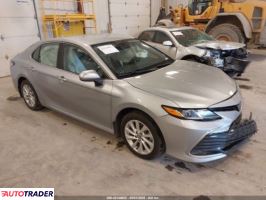 Toyota Camry - zobacz ofertę