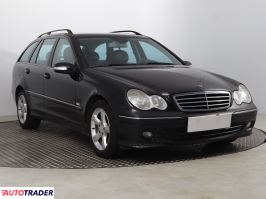 Mercedes C-klasa - zobacz ofertę