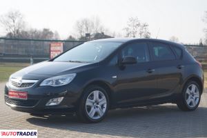 Opel Astra - zobacz ofertę