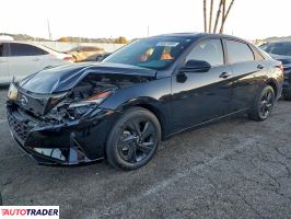 Hyundai Elantra - zobacz ofertę